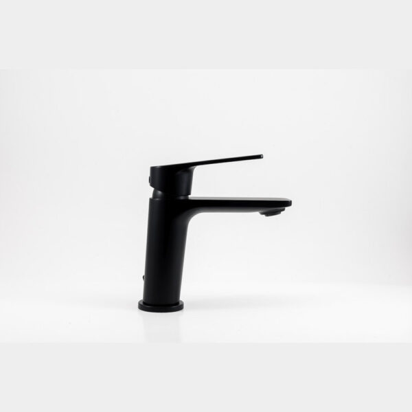 Single-lever basin mixer 105mm 5l/min Vogue Xtreme Matt Black Cold Open - Image 6